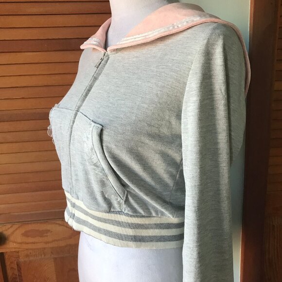 Lolita Kawaii Parisian Born Gray & Pink Oversized Collar Cropped Zip-Up Top S - Picture 4 of 7